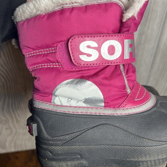 Sorel Commander Youth Size 11 Pink Black Snow Winter Boots - Picture 5 of 5